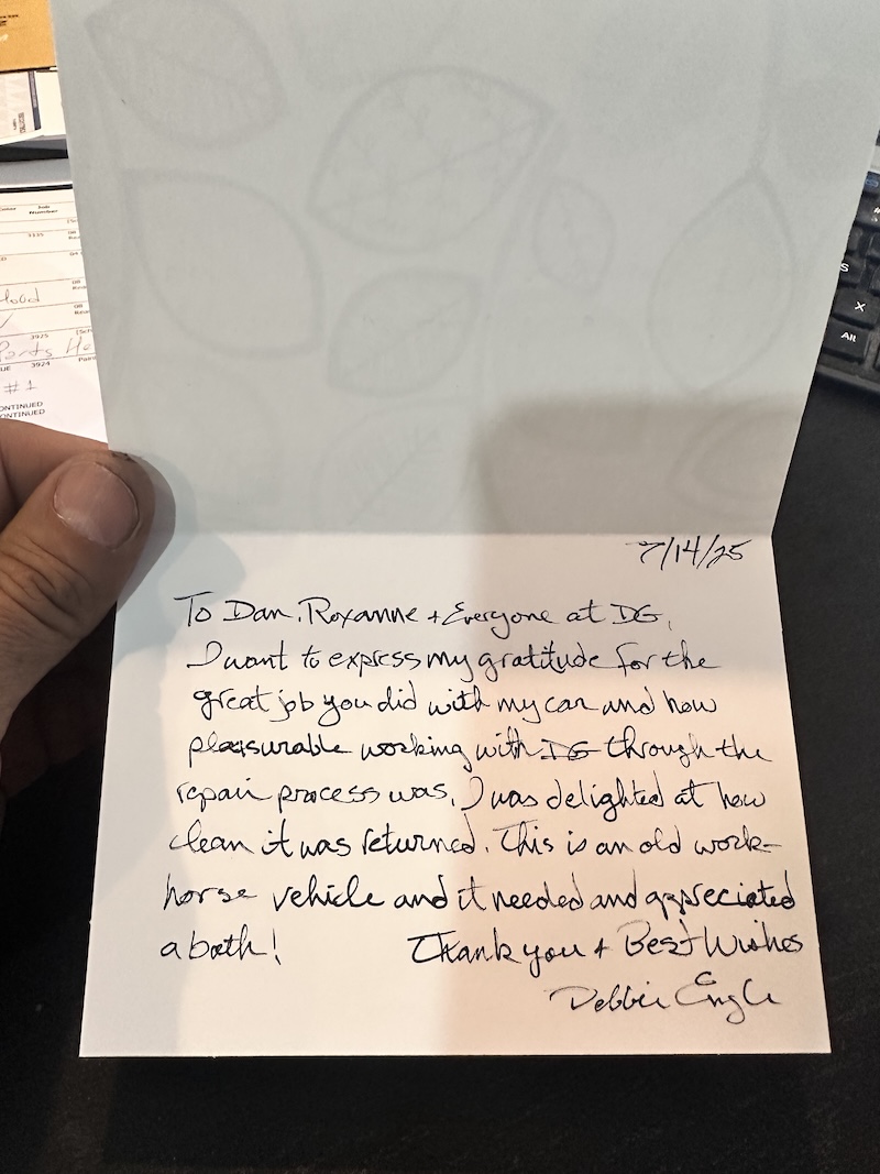 note showing outstanding customer satisfaction